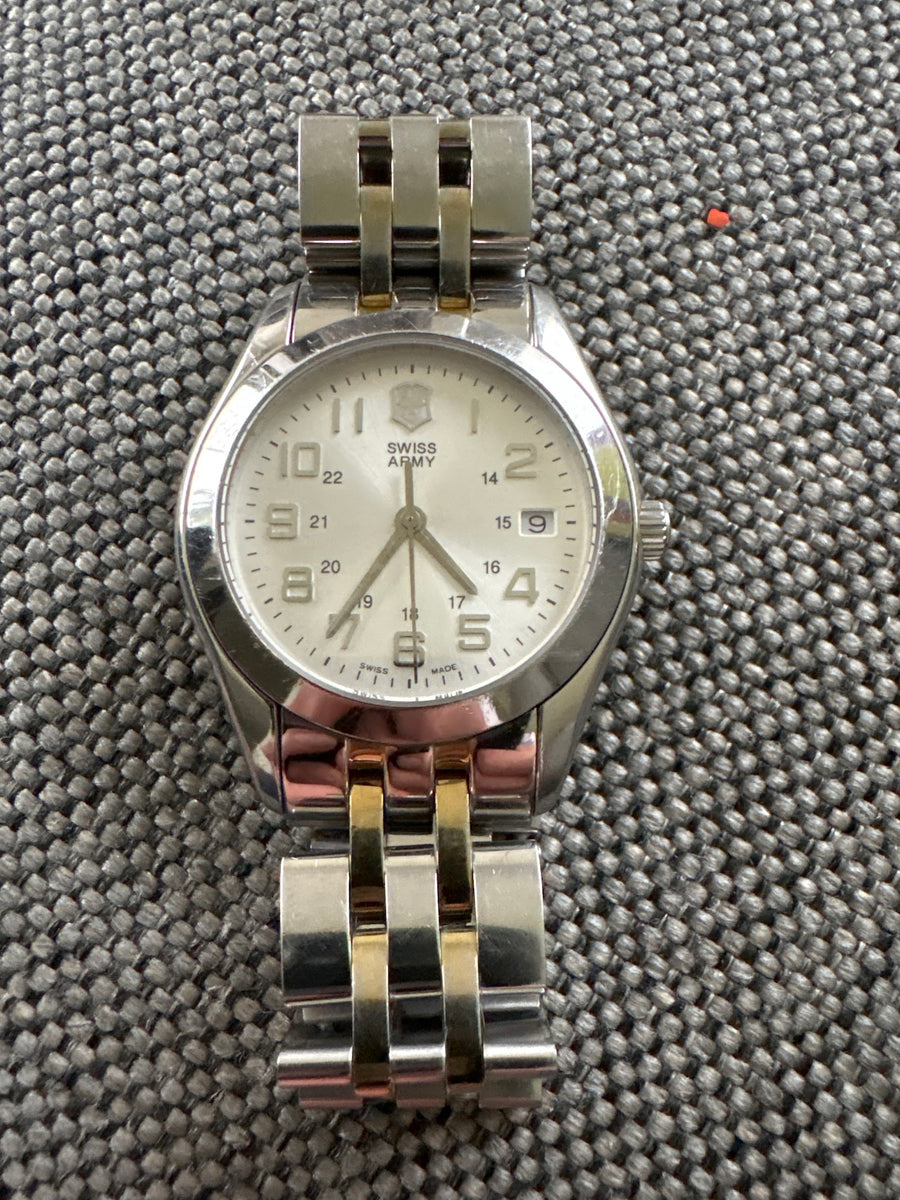 Customer photo from Frank Magnuson's Google review of Fast-Fix Jewelry & Watch Repairs